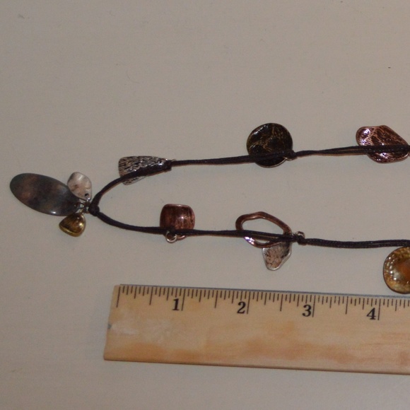 Jjill Charm Necklace & 2 sets of Earrings with Storage Bag - Picture 2 of 8